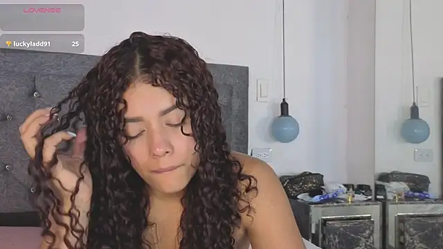 Meghan taylor   online show from October 25, 2025, 8:03 pm