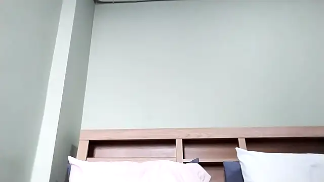 BIGUNCUTHARDCOCK online show from October 3, 2025, 1:24 am