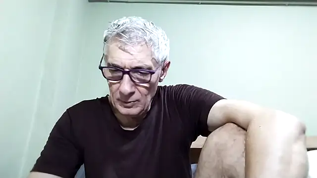 BIGUNCUTHARDCOCK online show from November 21, 2025, 1:04 am