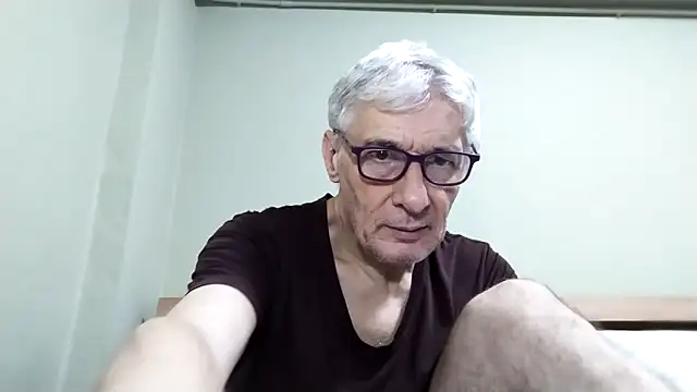 BIGUNCUTHARDCOCK online show from November 26, 2025, 1:23 pm