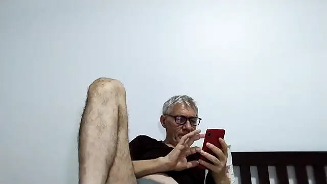 BIGUNCUTHARDCOCK online show from February 11, 2026, 2:00 pm