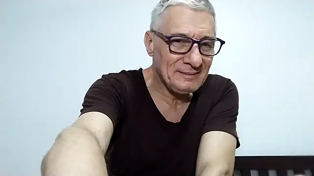 BIGUNCUTHARDCOCK online show from February 27, 2026, 1:22 pm