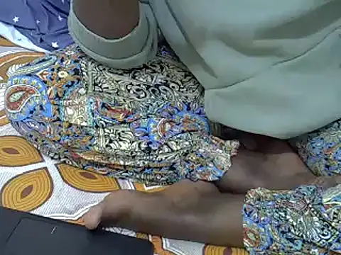 Giannah01 online show from March 11, 2025, 7:03 pm