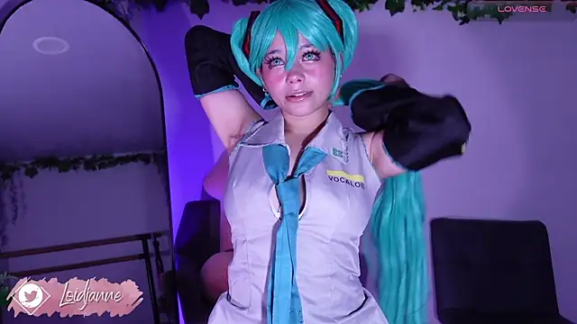 Snapshot of loIijanne chatting on November 1, 2025, 11:51 pm loIijanne online show from November 1, 2025, 11:51 pm