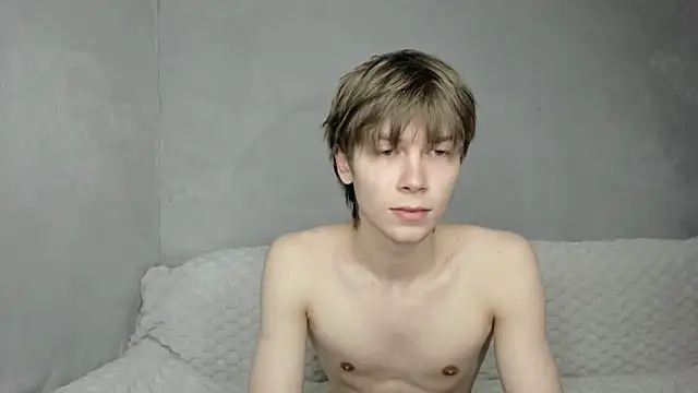 Snapshot of Makentoshi_ chatting on April 11, 2026, 2:16 am Makentoshi online show from April 11, 2026, 2:16 am