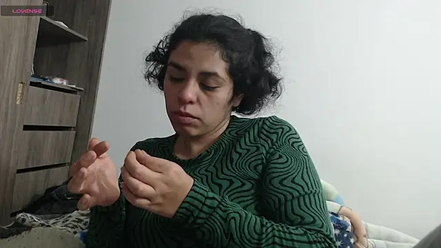 Anne purple online show from February 14, 2025, 3:58 pm