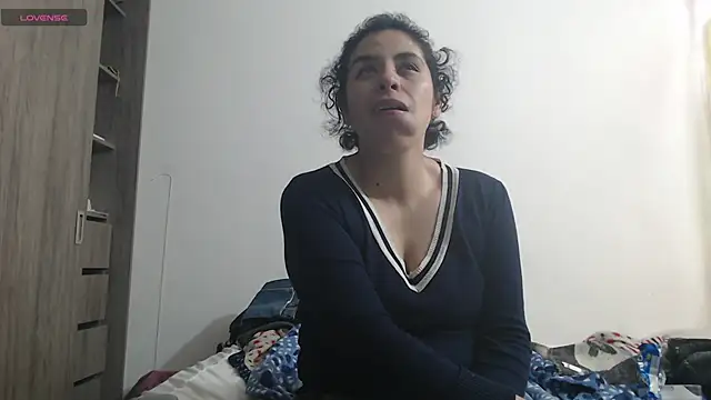 Anne purple online show from March 18, 2025, 4:04 pm