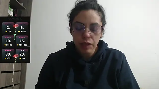 Anne purple online show from October 22, 2025, 4:18 pm