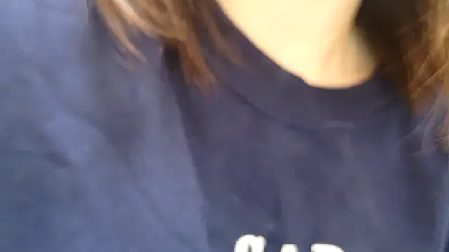 Snapshot of hi---chan- chatting on March 9, 2025, 5:06 pm hi---chan- online show from March 9, 2025, 5:06 pm