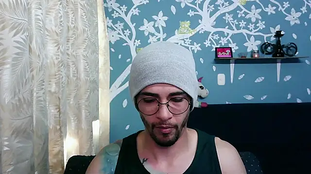 Snapshot of ponzothc chatting on October 6, 2025, 6:16 pm ponzothc online show from October 6, 2025, 6:16 pm