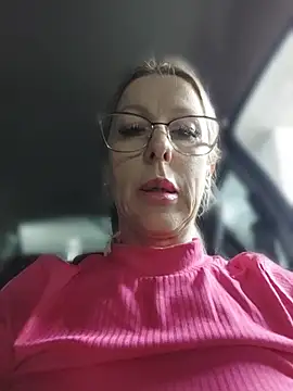 blondyruby online show from March 3, 2026, 6:47 pm