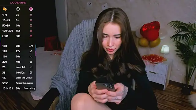 Snapshot of ashleyro1 chatting on February 24, 2026, 1:20 pm ashleyro1 online show from February 24, 2026, 1:20 pm