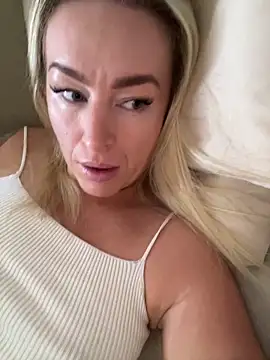 Snapshot of ChristyAdair chatting on December 2, 2024, 3:14 pm ChristyAdair online show from December 2, 2024, 3:14 pm