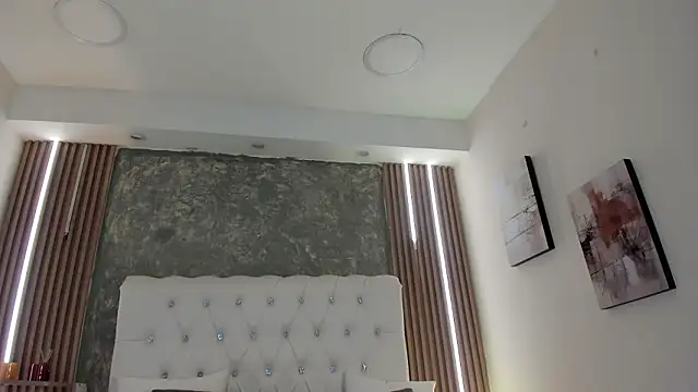 Tomy Rox online show from March 11, 2026, 4:07 am