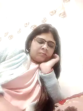 Snapshot of Husnpari20 chatting on January 10, 2025, 12:36 pm Husnpari20 online show from January 10, 2025, 12:36 pm