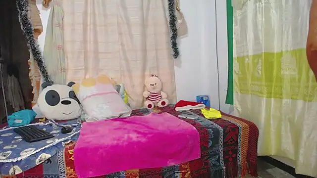 Snapshot of Stepmom_slut_50 chatting on January 21, 2025, 1:39 am Stepmom slut 50 online show from January 21, 2025, 1:39 am