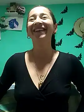 emilypoppy3 online show from February 13, 2025, 8:03 pm