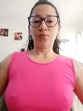 emilypoppy3 online show from March 8, 2026, 12:53 pm