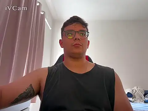 Thickdick6905 online show from September 8, 2025, 6:29 pm