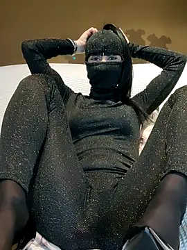 Snapshot of Melody87 chatting on February 2, 2026, 9:46 pm Melody87 online show from February 2, 2026, 9:46 pm