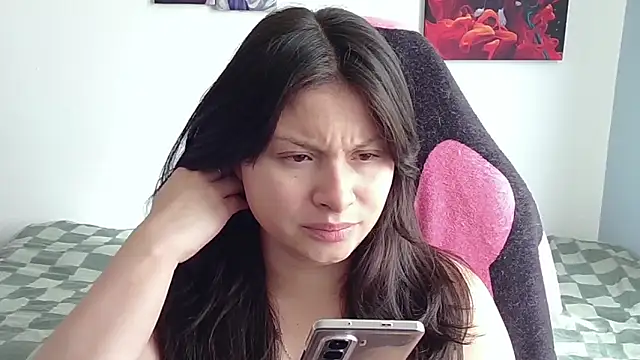 jessica gomez online show from October 24, 2025, 12:45 pm