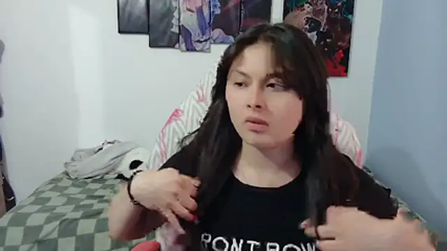 jessica gomez online show from October 30, 2025, 10:10 pm