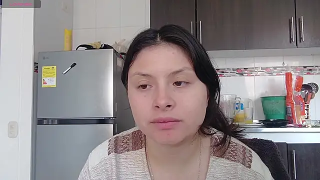 jessica gomez online show from November 30, 2025, 4:44 pm