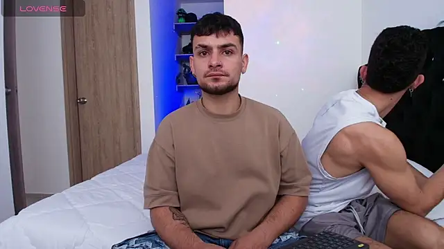 Aron-santoro online show from February 19, 2026, 5:09 pm