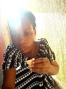 Supa babe online show from October 10, 2025, 5:39 am