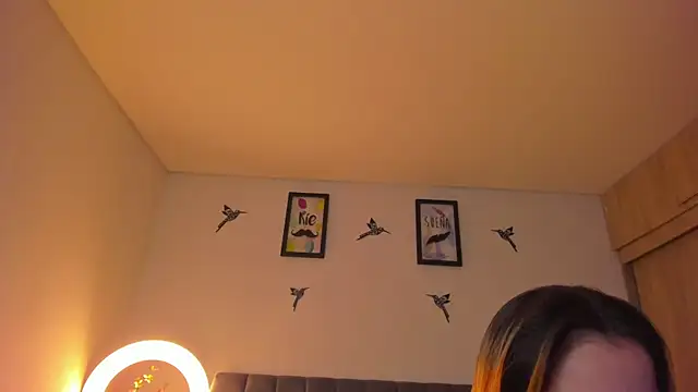 im sarah34 online show from December 9, 2024, 12:12 am