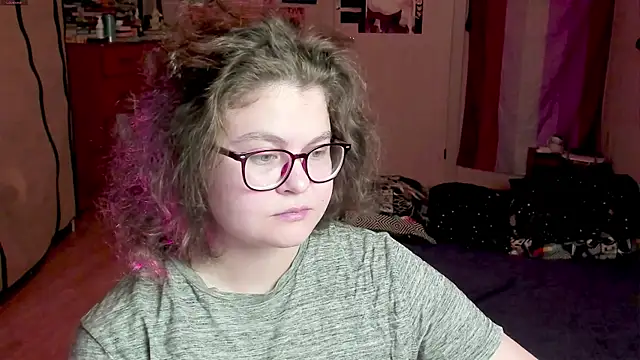 Sashy Way online show from October 8, 2025, 6:38 pm