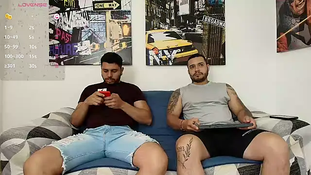 hott dicks online show from January 3, 2025, 1:36 pm