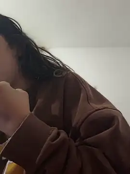 Mila Morgan online show from February 5, 2026, 3:38 pm