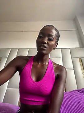 Fanclubbbbb online show from February 13, 2025, 10:44 am