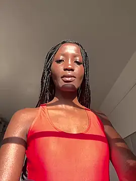 Fanclubbbbb online show from February 28, 2025, 4:43 am