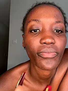 Fanclubbbbb online show from January 6, 2026, 7:34 am