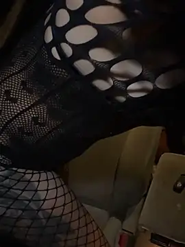 Snapshot of starrynikki chatting on December 10, 2024, 4:34 am starrynikki online show from December 10, 2024, 4:34 am