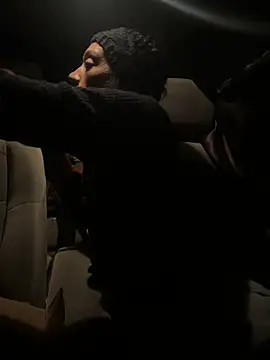 Snapshot of starrynikki chatting on December 28, 2024, 6:17 am starrynikki online show from December 28, 2024, 6:17 am