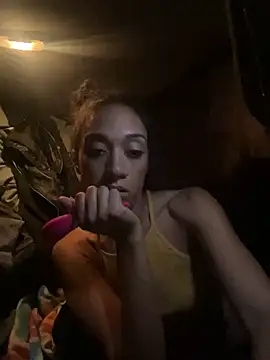 Snapshot of starrynikki chatting on February 4, 2025, 5:31 am starrynikki online show from February 4, 2025, 5:31 am