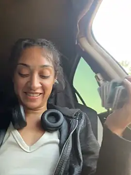 Snapshot of starrynikki chatting on February 6, 2025, 12:54 am starrynikki online show from February 6, 2025, 12:54 am