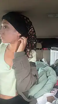 Snapshot of starrynikki chatting on February 20, 2025, 4:25 pm starrynikki online show from February 20, 2025, 4:25 pm