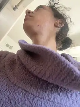 Snapshot of starrynikki chatting on February 23, 2025, 3:29 pm starrynikki online show from February 23, 2025, 3:29 pm