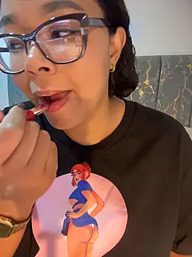 XMara online show from April 14, 2026, 5:30 pm