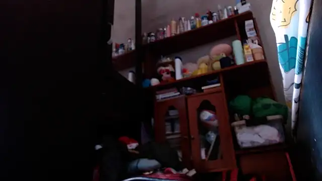 Snapshot of lilithanderson chatting on December 17, 2025, 5:41 pm lilithanderson online show from December 17, 2025, 5:41 pm