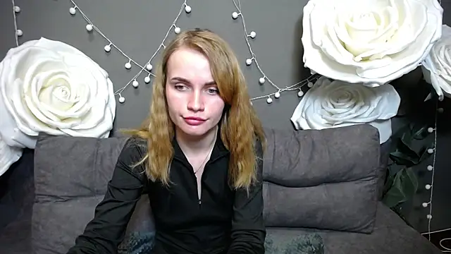 MargaritaKiss online show from November 15, 2025, 8:05 pm