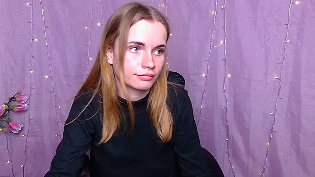 MargaritaKiss online show from February 25, 2026, 7:23 pm