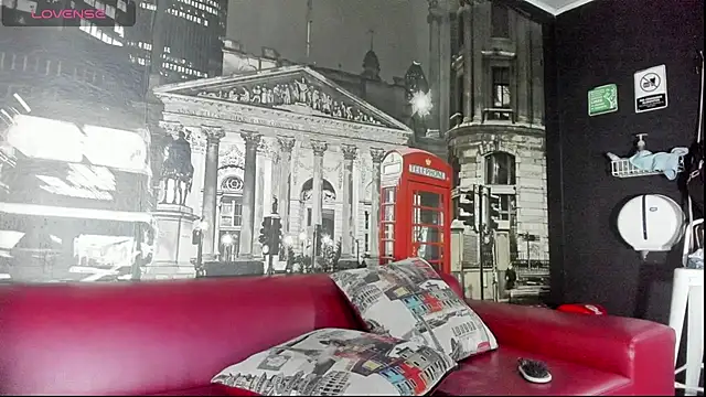 Snapshot of CloeRodriguez chatting on February 14, 2026, 9:00 pm CloeRodriguez online show from February 14, 2026, 9:00 pm