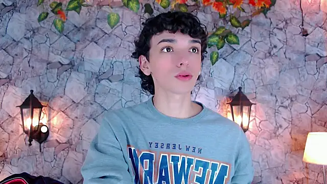 Snapshot of SexyJuliii21 chatting on January 12, 2025, 3:39 am SexyJuliii21 online show from January 12, 2025, 3:39 am