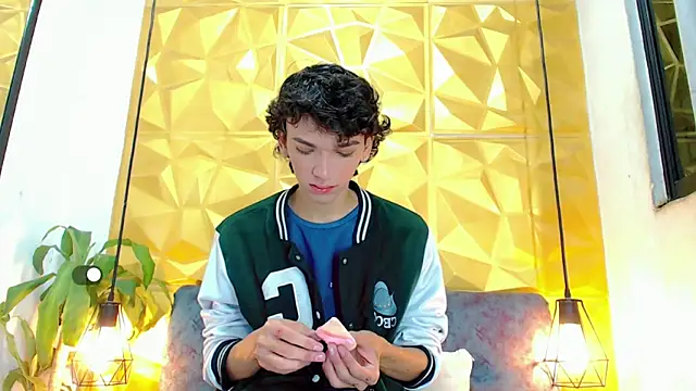 Snapshot of SexyJuliii21 chatting on January 20, 2025, 3:04 am SexyJuliii21 online show from January 20, 2025, 3:04 am