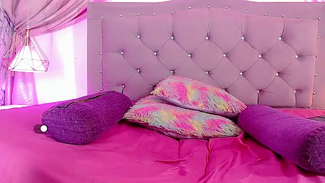 Snapshot of SexyJuliii21 chatting on January 27, 2025, 5:47 am SexyJuliii21 online show from January 27, 2025, 5:47 am